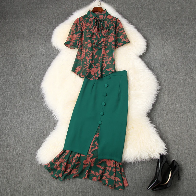 

Newest 2020 Stylish Runway Suit Set Women's Short Sleeve Gorgeous Floral Print Blouse Shirt Skirt Set
