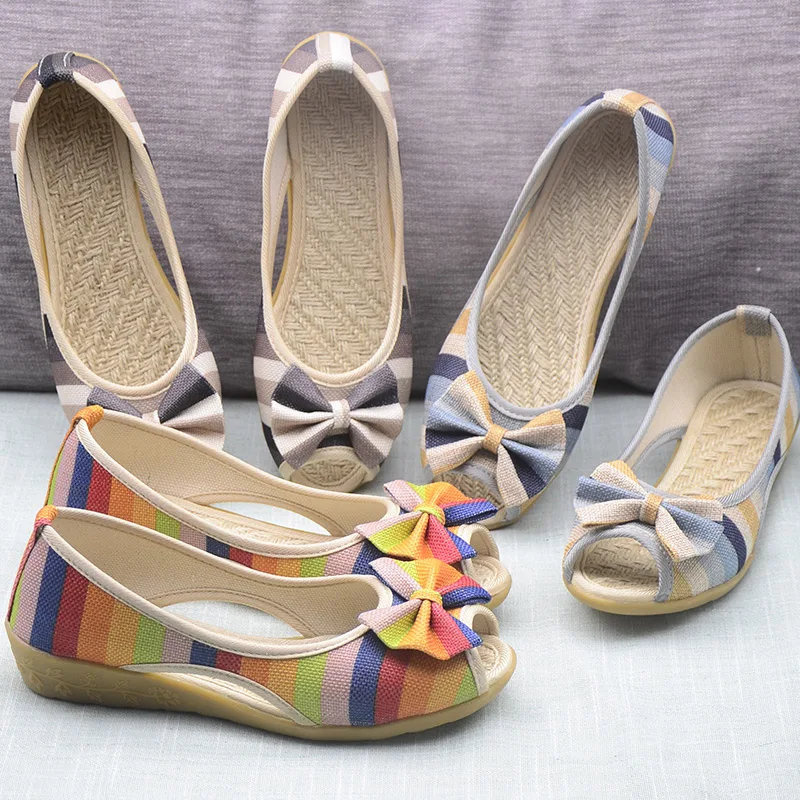 Босоножки женские из парусины на танкетке с открытым носком без застежки