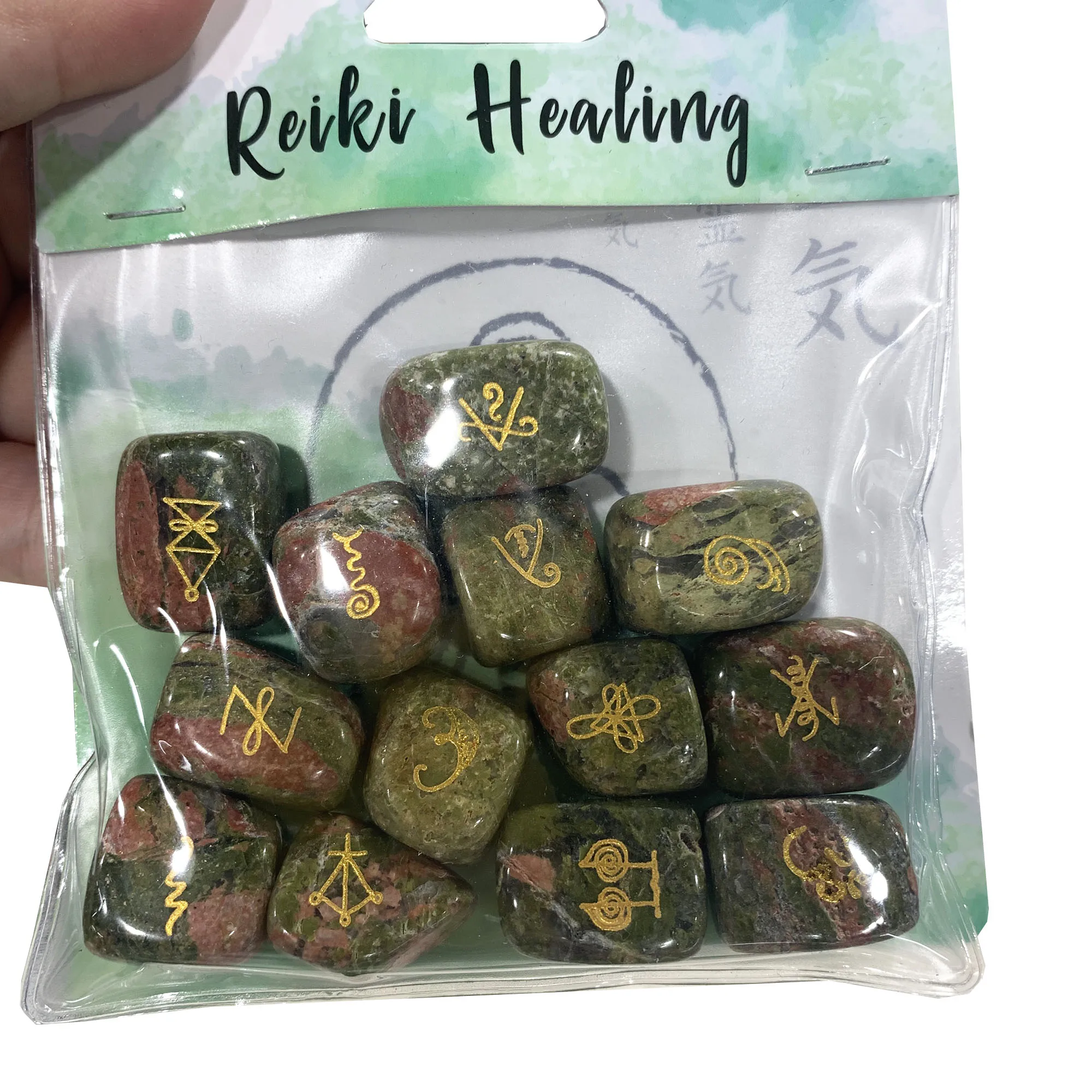 

Натуральные минеральные и хрустальные руны, 1 набор