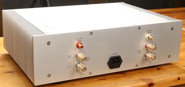 2019 готовый двухканальный задний усилитель FM711 160 Вт * 2|Усилители мощности| |