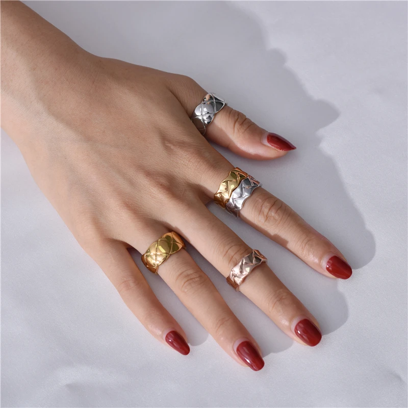 Корейские простые дизайнерские сетчатые кольца с ромбовидными морщинами