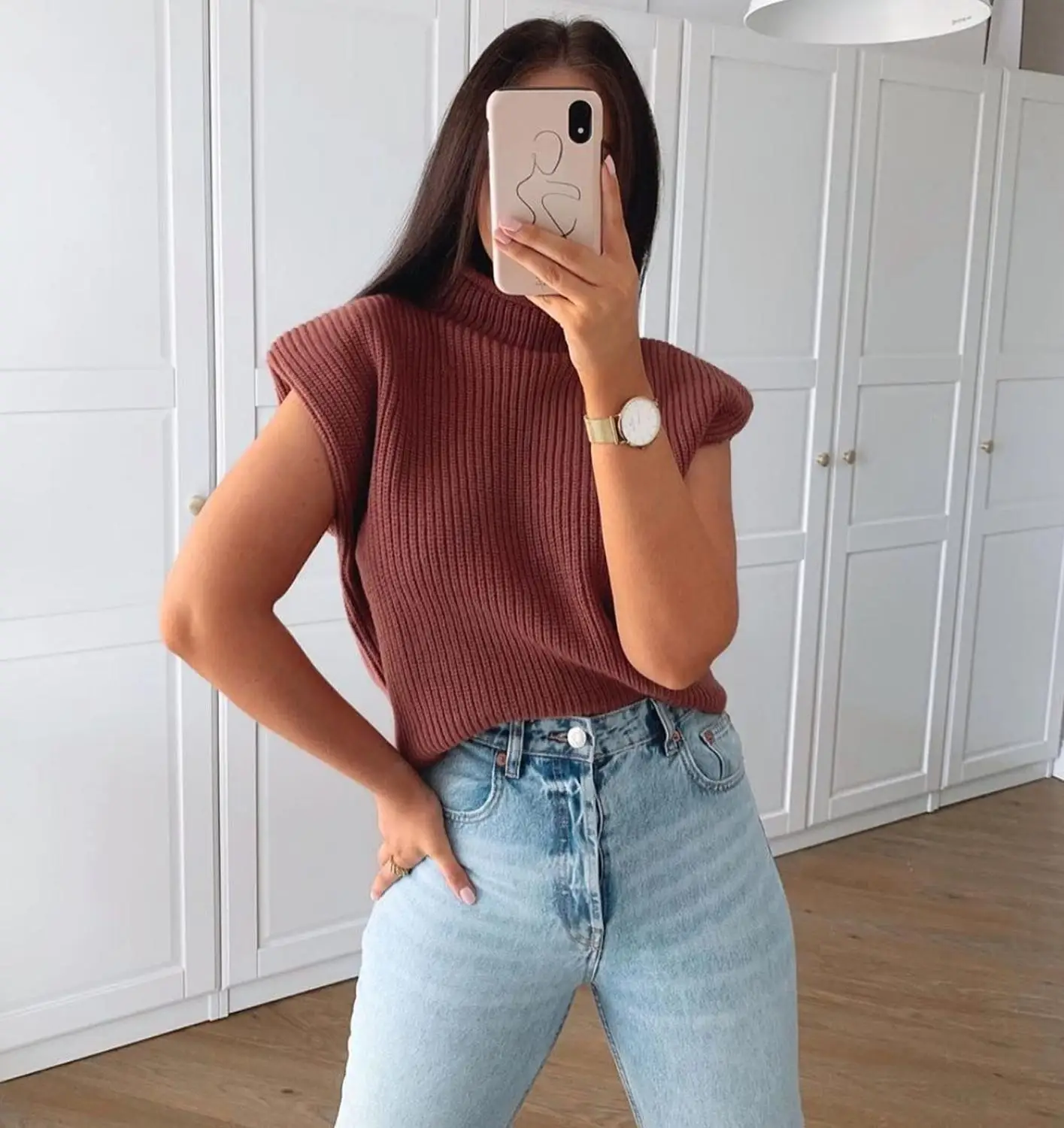 

2021 New Women Knit Sweater Vest Wide Shoulder Sweater Women Pullover High Street Warm Knitted Tank Tops