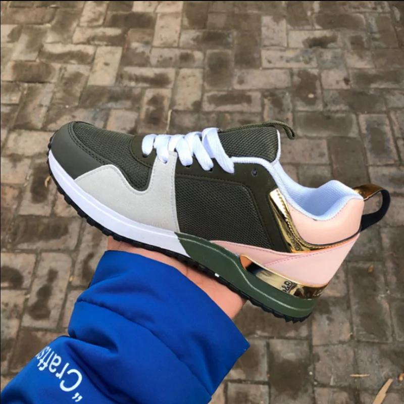 Новинка Модные женские кроссовки увеличенные на толстой подошве Повседневная