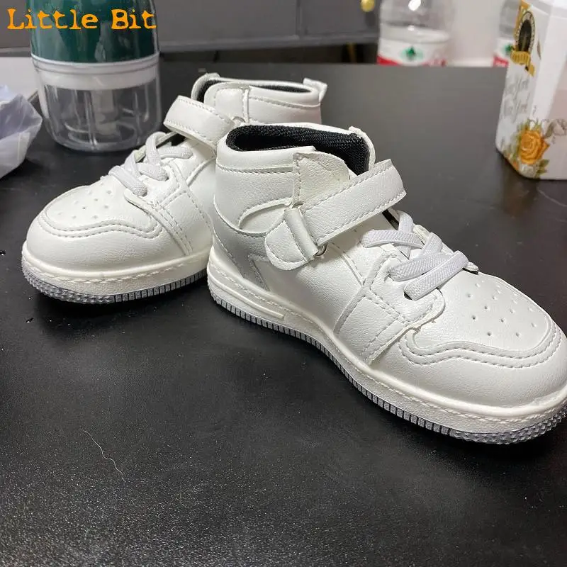 

2021 Spring And Autumn New Boys' Girls' Sports Shoes Soft Soled Children's Casual Fashion Baby High Top Color