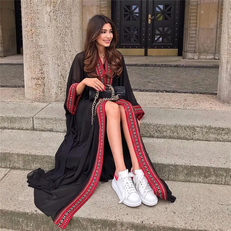 Размера плюс пляжная одежда с вышивкой шифоновый кафтан Пляжная Женская туника