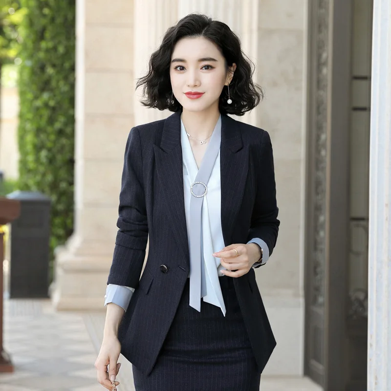 Женский офисный костюм с юбкой в полоску пиджак длинным рукавом и брюки одежда