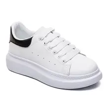 McQueen-zapatos pequeños blancos para mujer, zapatillas informales de suela gruesa para estudiantes, zapatos rojos de Red, novedad de otoño 2020