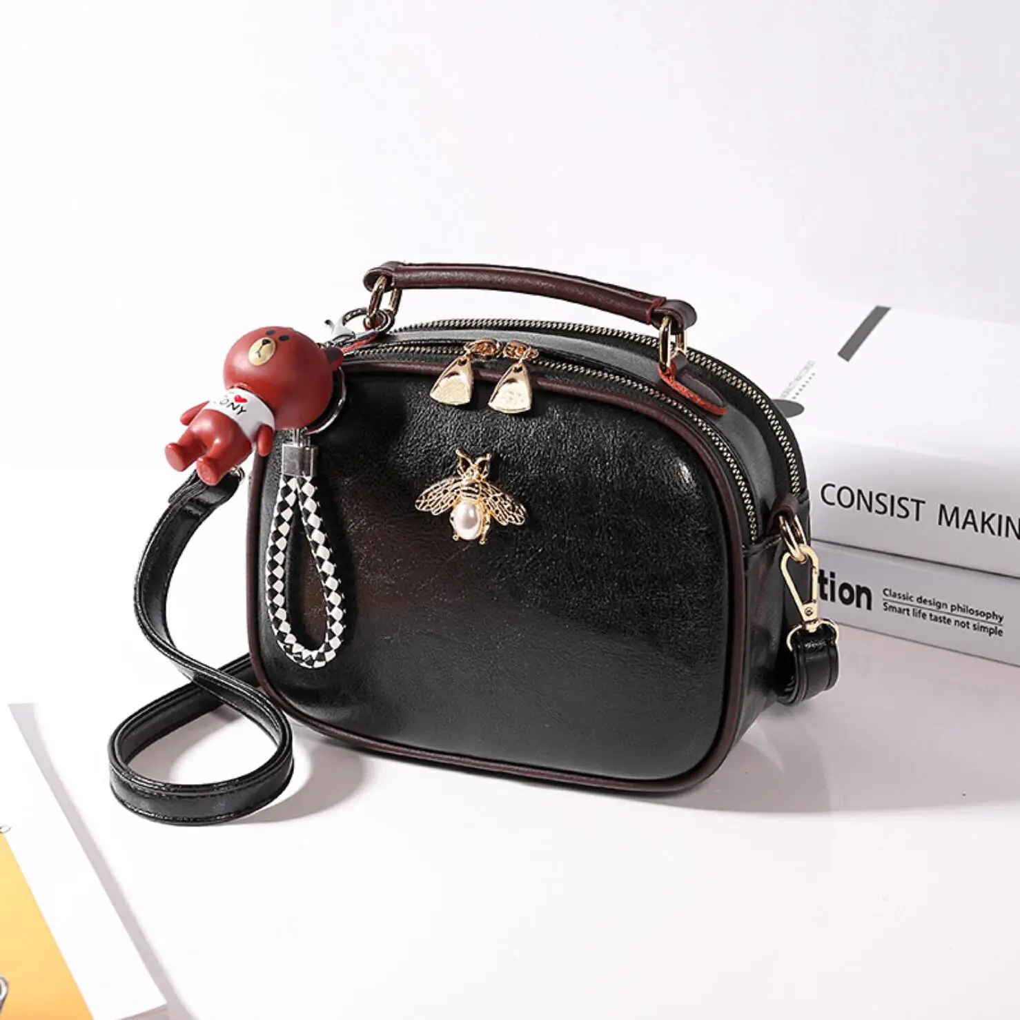 Women Fashion Handbag Hollow Out Shoulder Bag Tote Ladies Purse Hobo Bags Round package High Quality Shoulder bag