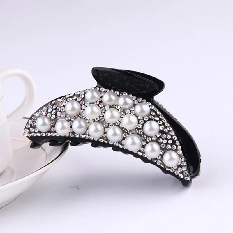 1 pcs Black Fashion Women Butterfly Hair Clips Daily Use Hairpin Professional Hairdressing Salon Styling Tools Positioning Hair Clip - Цвет: 1 pcs