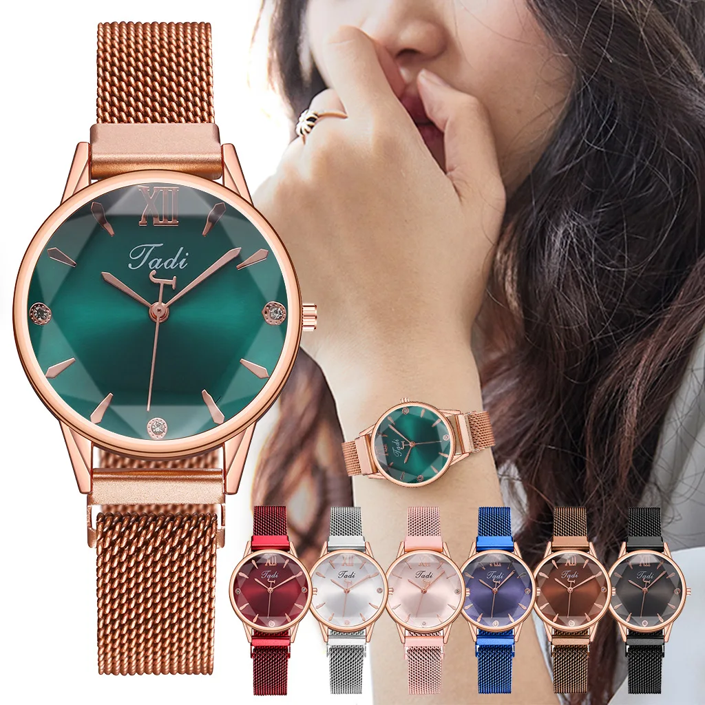 

Korean Female Magnet Wrist Watches Business Gold Alloy Strap Rhombus Diamond Digital Dial Ladies Quartz Watch For Women Relogios