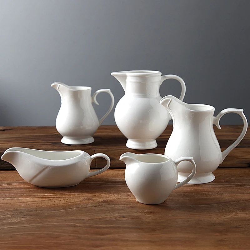 

Nordic White Ceramic Milk Jug Frothing Pitcher Cup Cafe Teatime Barista Coffee Maker Tools Cafeteira Coffeeware Latte Art