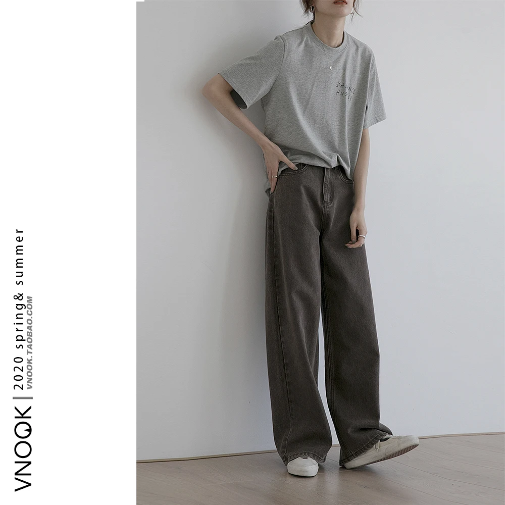 Женские джинсы с широкими штанинами свободные стройнящие и прямые Классические