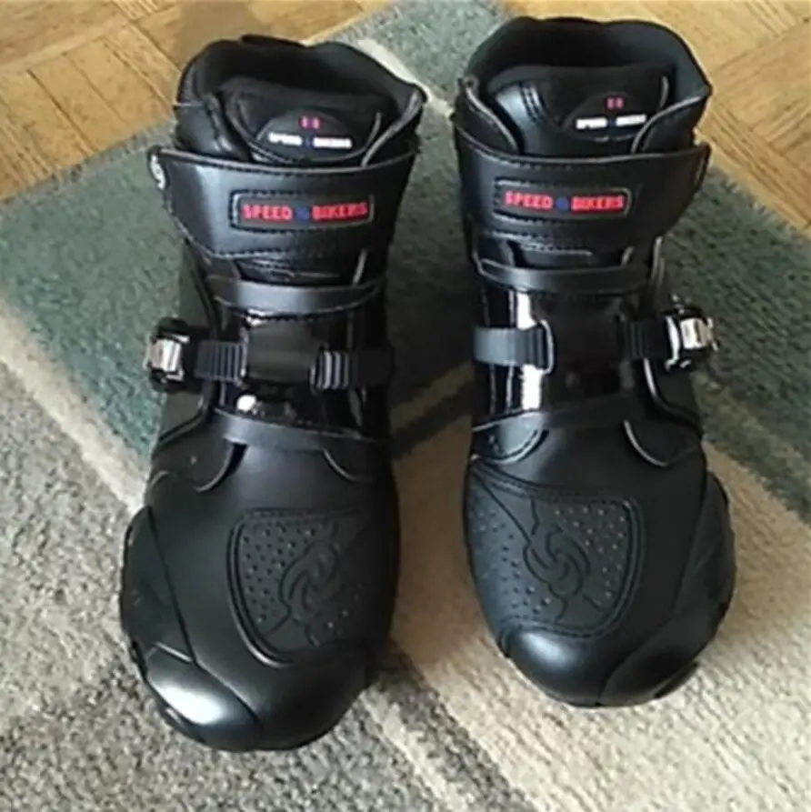 

11.11 Price Soft Motorcycle Boots PRO boot biker waterproof SPEED Motorboats Men motocross boots Non-slip motorcycle shoes A9009