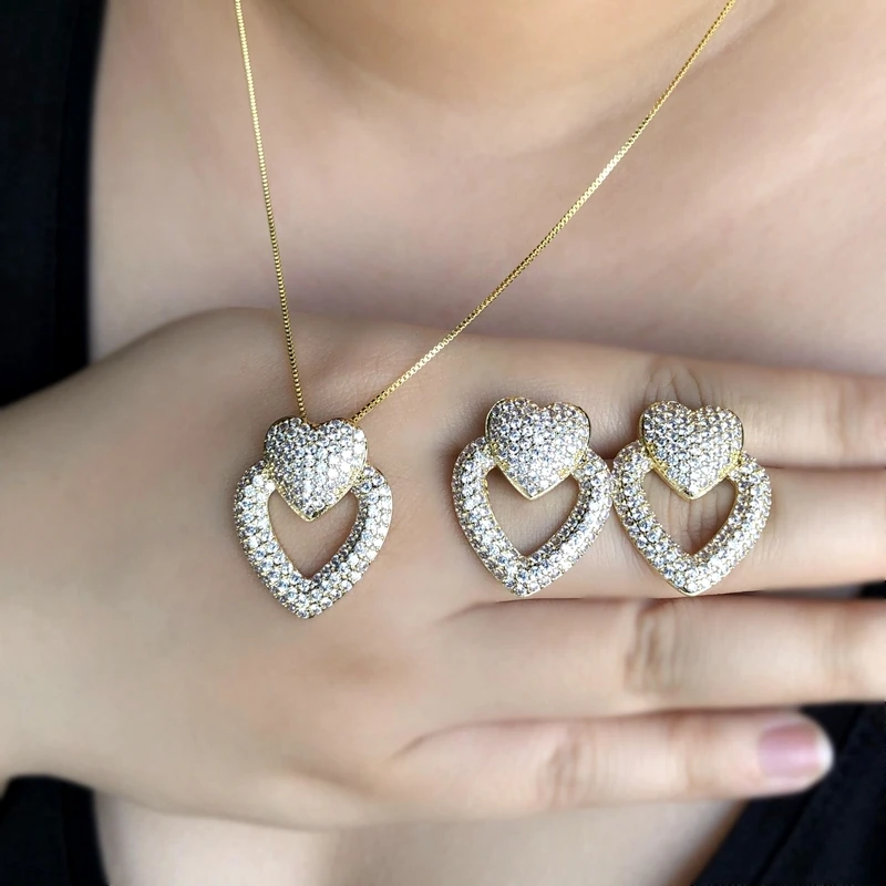 Женский комплект украшений в стиле бохо большие серьги гвоздики с золотым