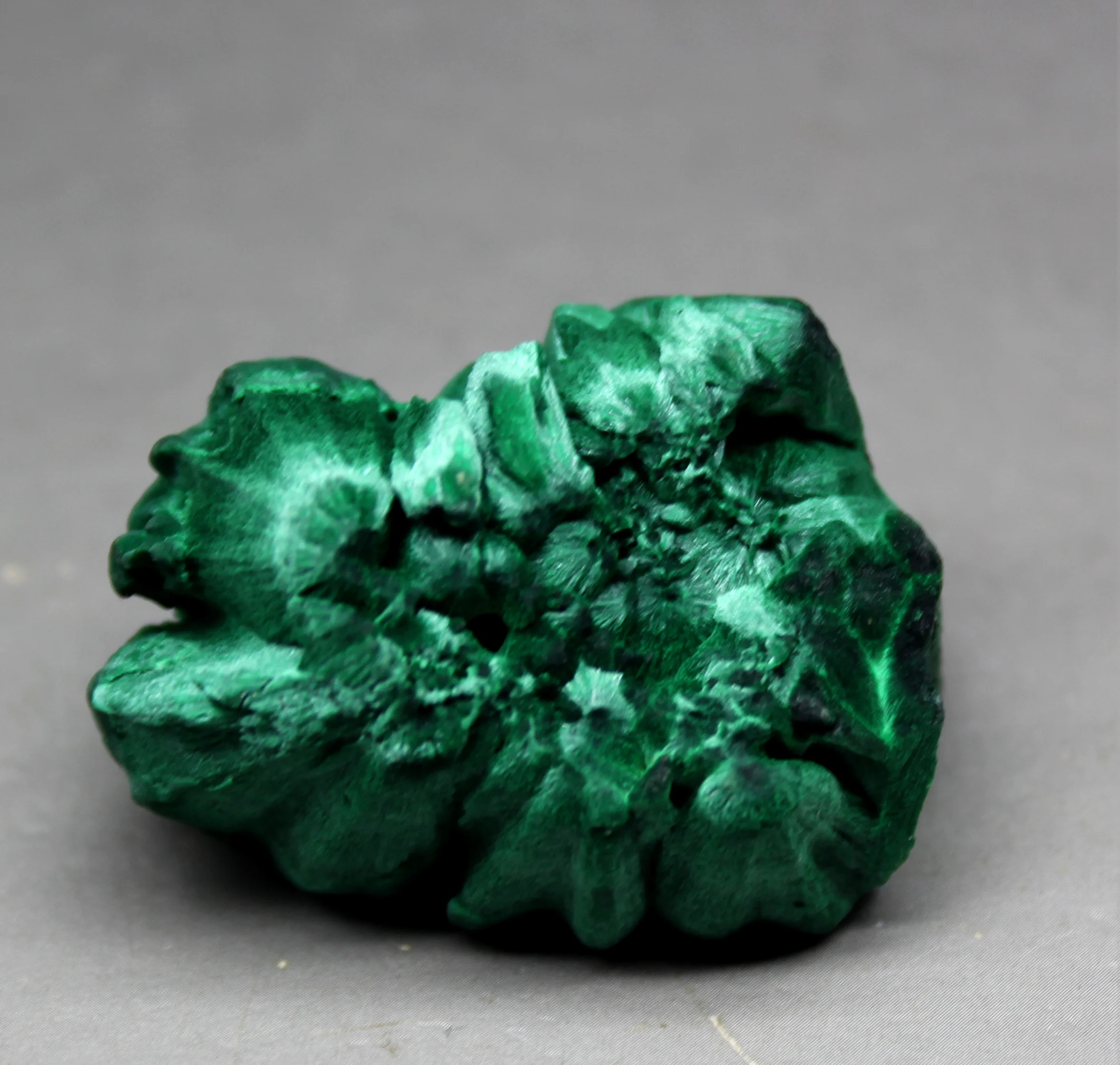 42g natural malachite mineral specimen stones and crystals healing quartz gemstones free shipping Free box | Дом и сад