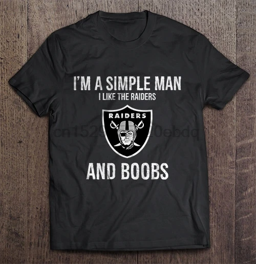 Мужская футболка I m простой человек I Like The Raiders And Boobs женская футболка