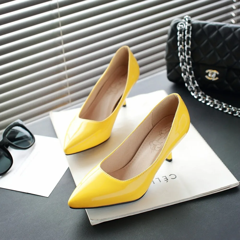 Женские туфли-лодочки с острым носком на тонком высоком каблуке | Обувь