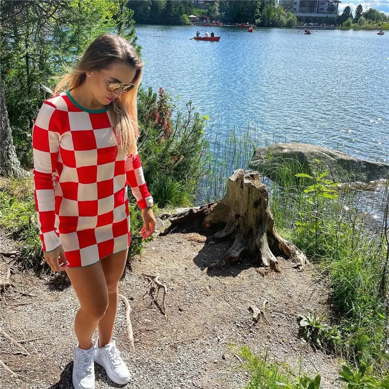 Женское Повседневное трикотажное мини-платье в красную клетку весна 2021 модные