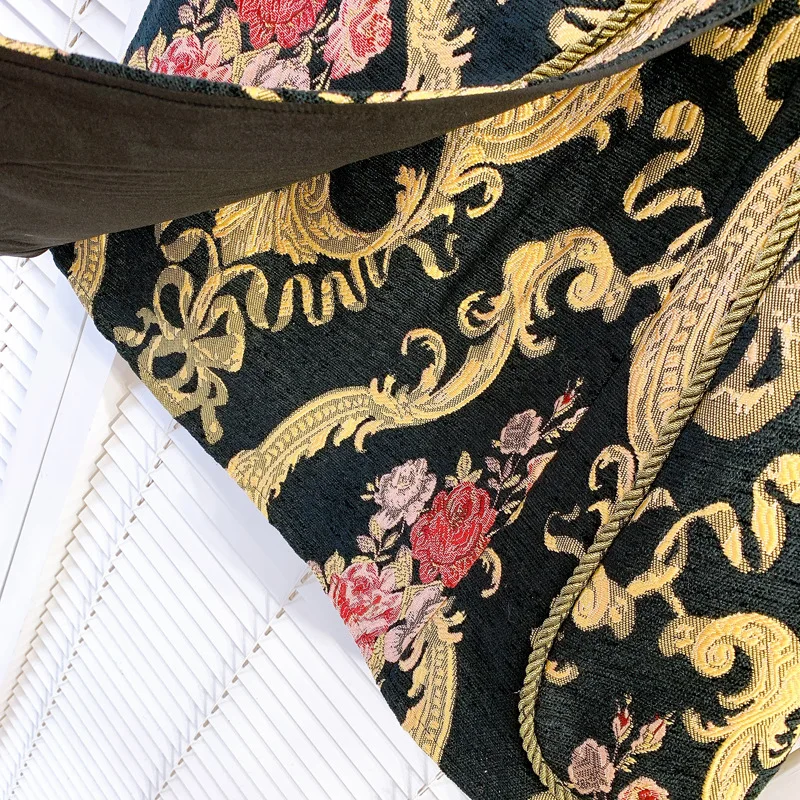 

French Retro Socialite Skirt Women 2021 Spring Flower Embroidered High Waist Slim A- Line Skirt Elegant Charming Short Skirt