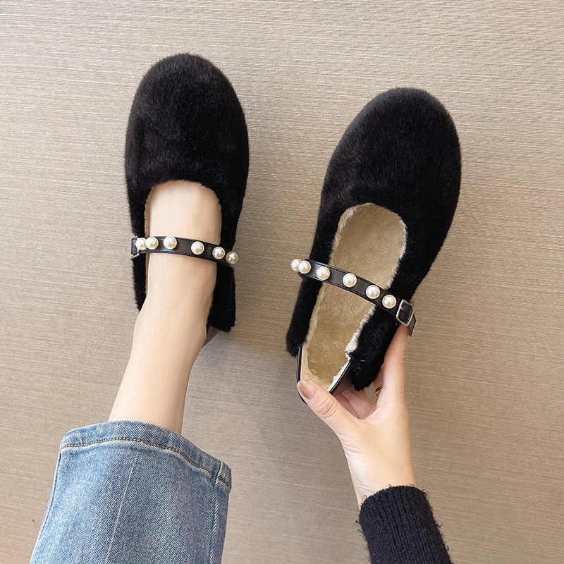 

Hairy Shoes Women's Autumn and Winter Wear 2021 New Fashion Net Red Korean Version of Soft Sole Pedal Plus Velvet Cotton Shoes