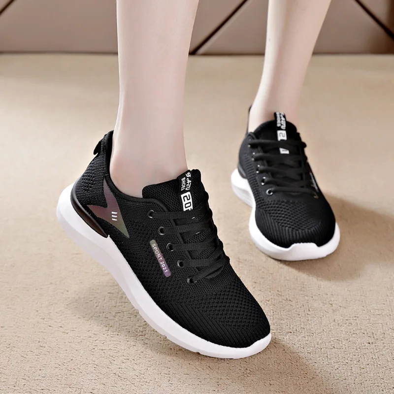 

New Women Casual Shoes Fashion Light Mesh Breathable Gym Vulcanize Shoe Soft Flats Shoes Womens Walking Comfortable Sneakers