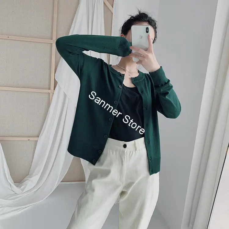 

O-neck Women Knit Sweater Animal Embroidery Long Sleeve Three Color Top Female Casual Knit Cardigan Early Autumn