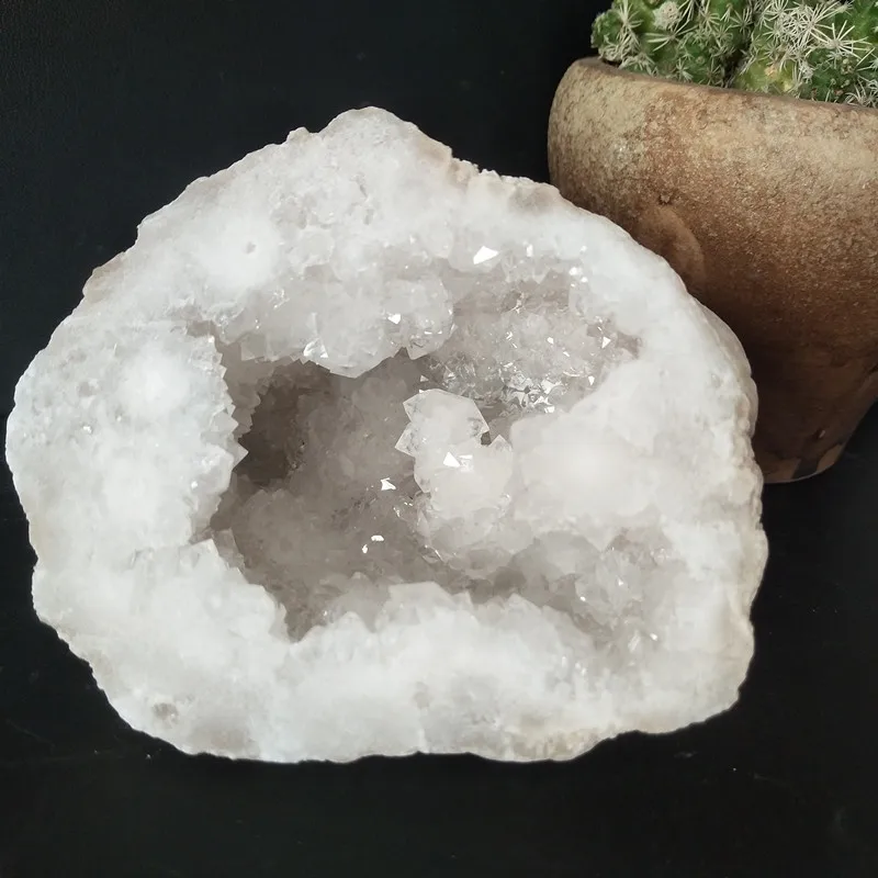 300-350g natural White agate geode crystal cluster Cornucopia feng shui Decorative stone gemstones | Дом и сад