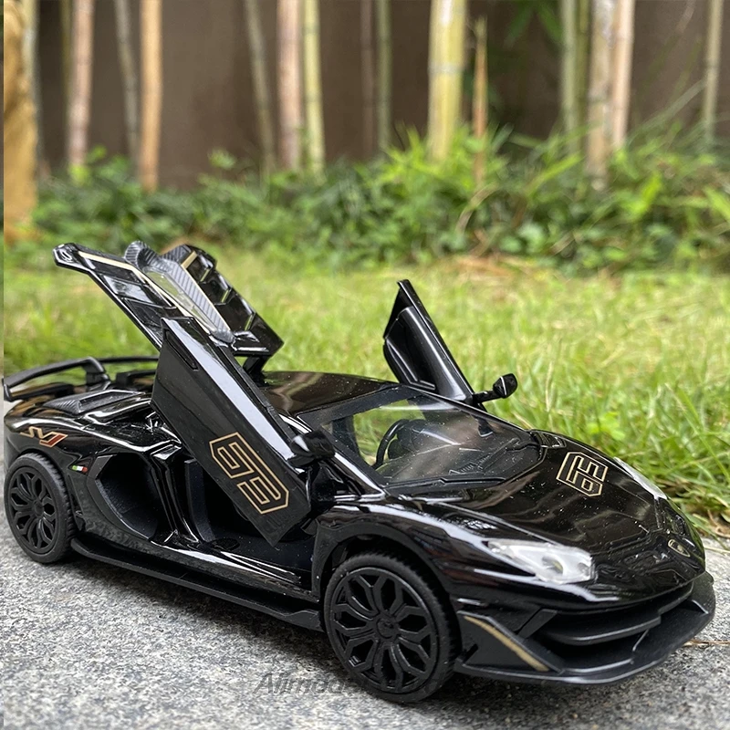 

1:32 LamborghiniSVJ Aventador SVJ Sports Car Alloy Car model Diecasts & Toy Vehicles Car Model Simulation Model Collection 115