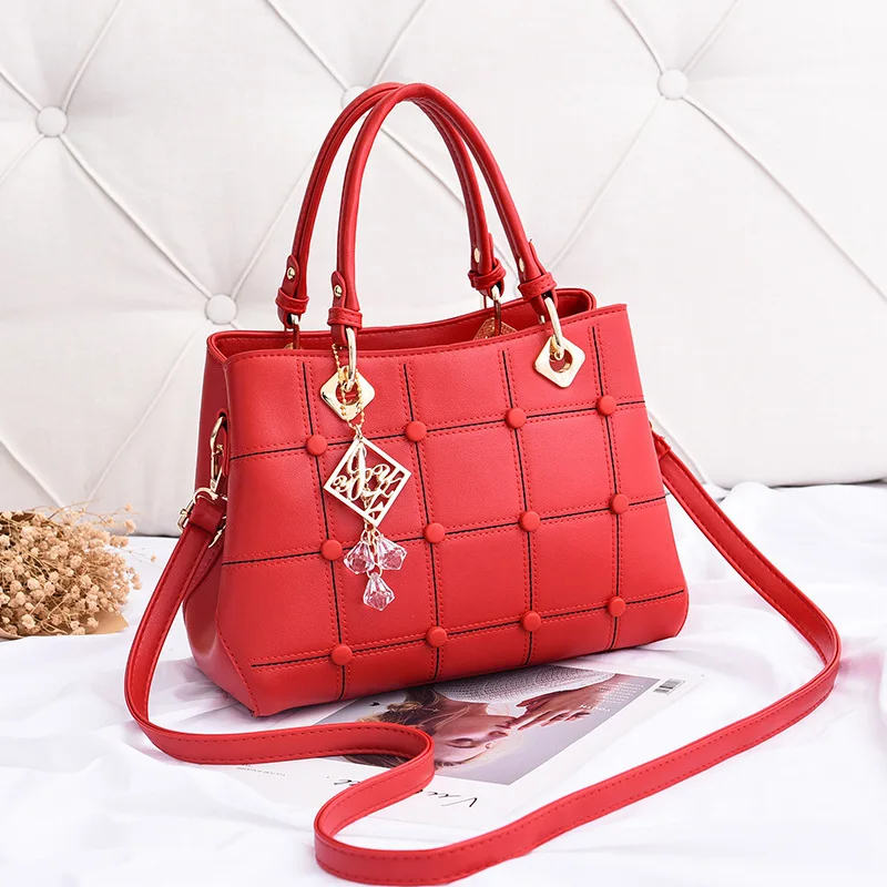 

CLK-w232 new fashion trend design black women's handbag Beading handbags