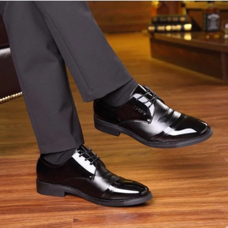 

2021 Spring Autumn New British Style Men's Dress Shoes Pointed Toe Slip-on Shallow Derby Shoes Breathable Non-slip for Wedding