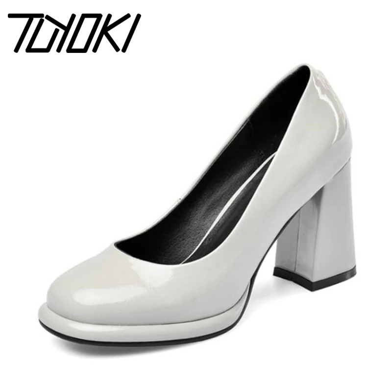 

Tuyoki Office Ladies Genuine Leather Pumps Women Sexy Ladies Shoes Party Spring Chunky Heels Shoes Women Pumps Size 33-43