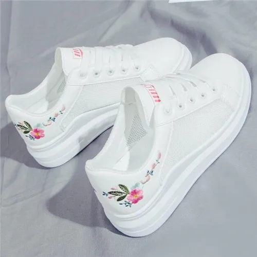 912 pink Женские кроссовки; Модные дышащие сетчатые женские вулканизированные туфли; повседневная обувь на платформе со шнуровкой; женские белые теннисные туфли; feminino - Цвет: 912 pink