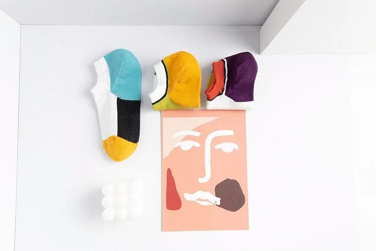 women socks 2020 Japanese new ladies boat color matching geometric net red ins shallow mouth sweat-absorbent cotton |