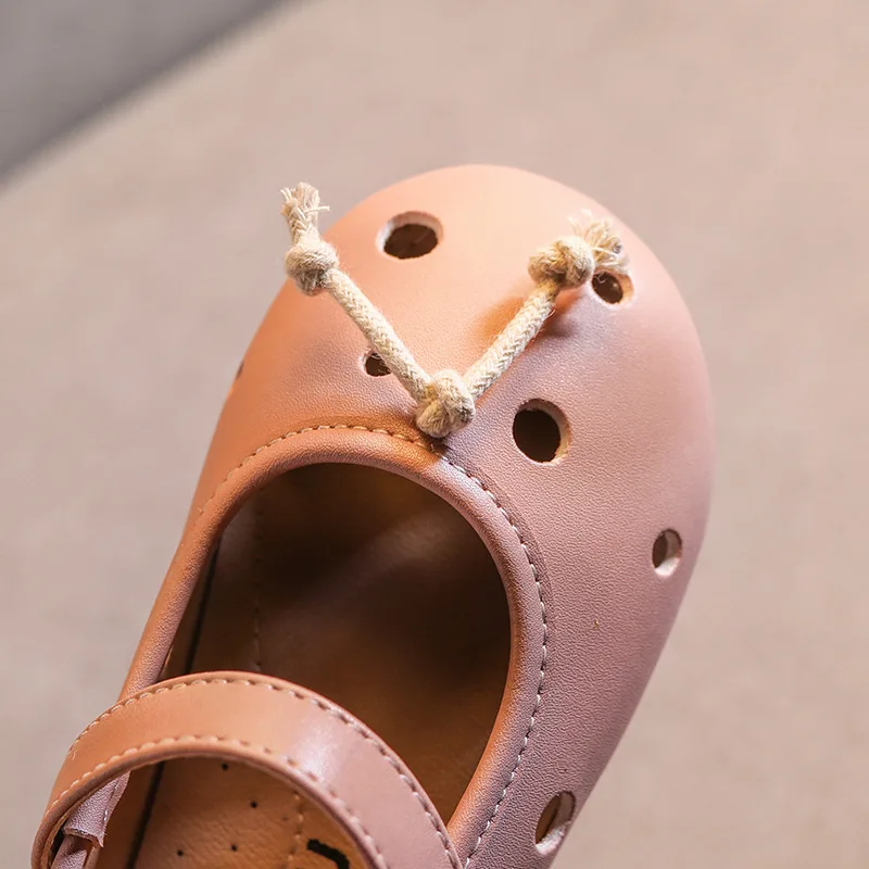 Весенняя детская обувь принцессы Обувь из искусственной кожи на плоской подошве