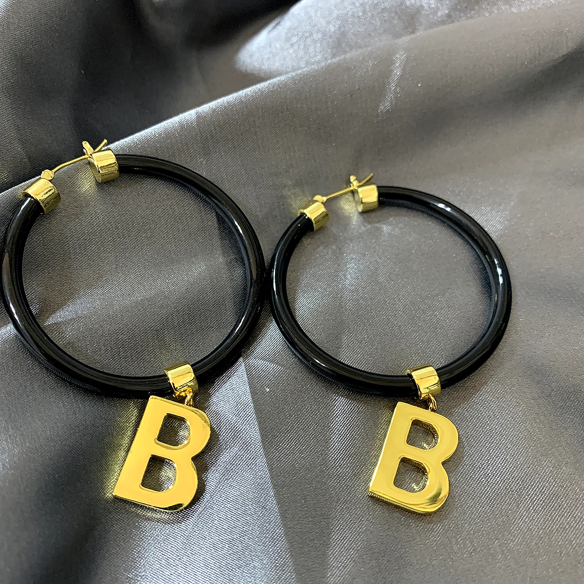 

Серьги из смолы с шестиугольным медным покрытием в стиле ретро, европейские и американские серьги с большим именем, модные для женщин