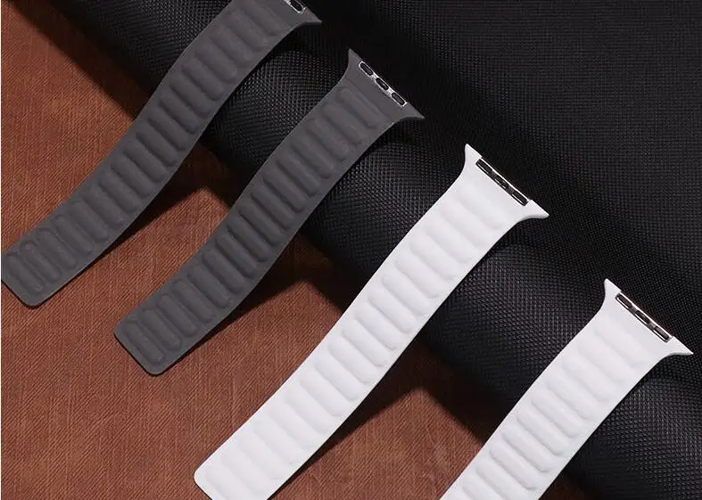 Luxury Leather Strap for Apple watch band 44mm 40mm 41 45mm 42mm 38mm Correa Magnetic Loop bracelet iWatch series 3 5 4 SE 6 7