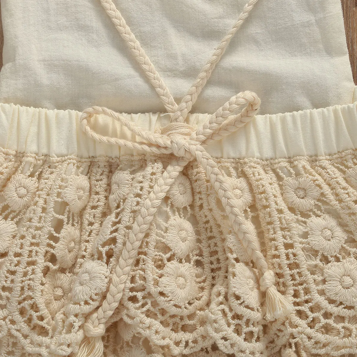 

0-24m Newborn Baby Girls Solid Lace Backless Sunsuit Hollow Out Embroidery Jumpsuits