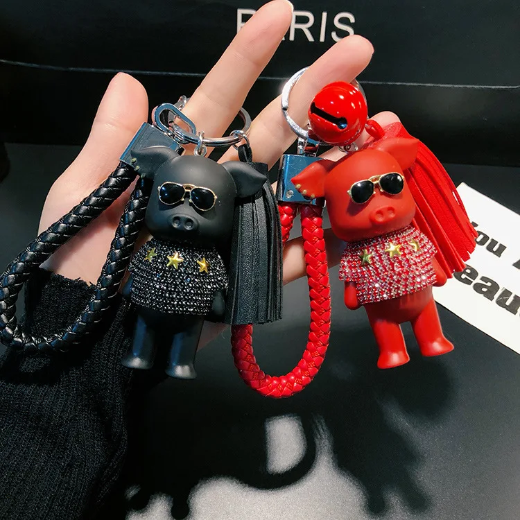 

Creative Leather Rope Claw Cool Pig Key Chain Tassel Violent Pig Doll Keychain Car Accessories Cartoon Bag Pendant Keyring