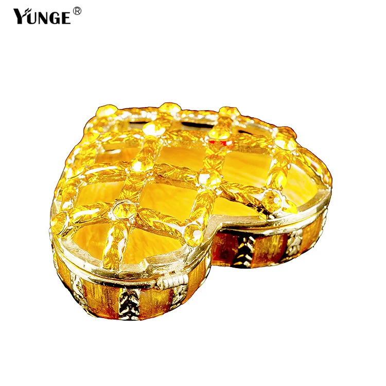 

Heart Shape Trinket Box Gold Plate Hollow Jewelry Storage Treasure Organization Jewerly Case Home Table Decoration Container