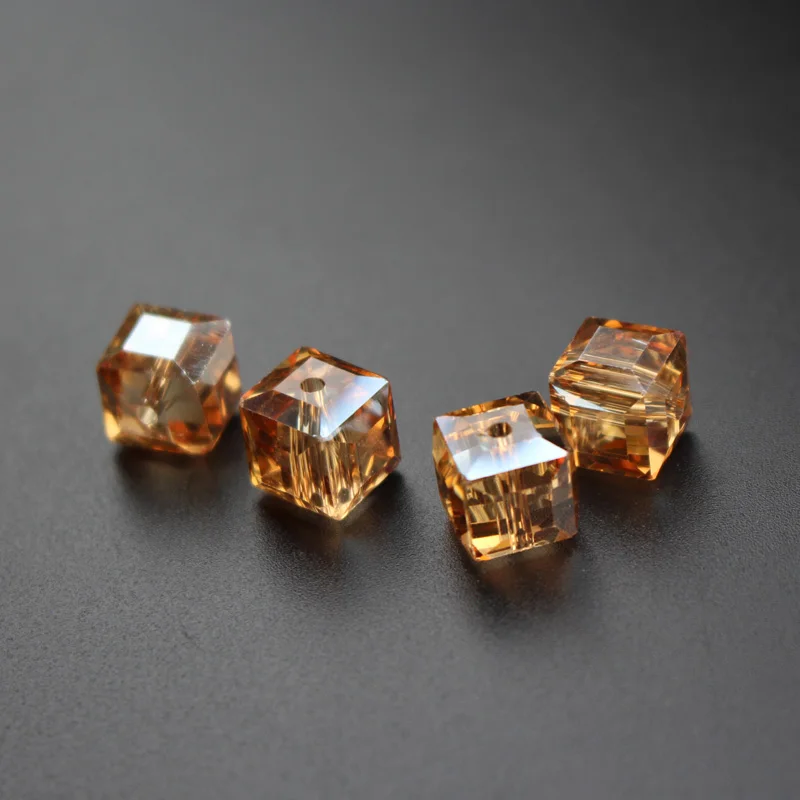 Бусины стеклянные квадратные 10 мм для изготовления ювелирных изделий 20 шт./лот |