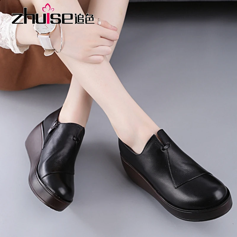 Новинка весны 2020 кожаная женская обувь на танкетке толстой подошве высоком