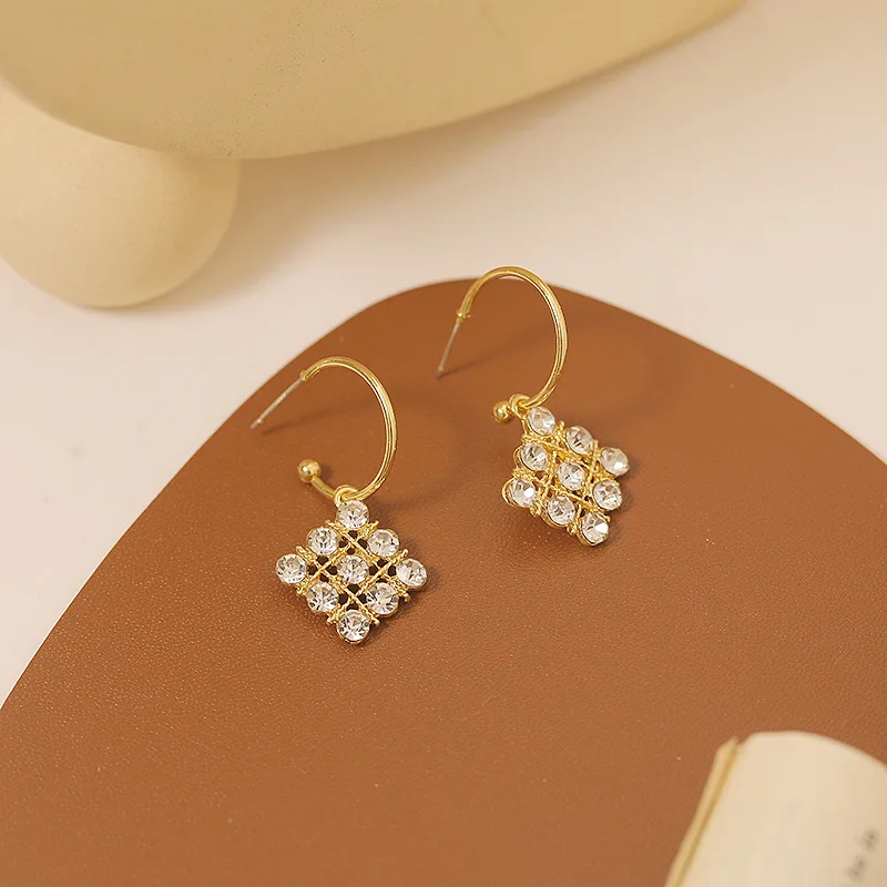 

12pcs/lot S925 Silver Needle Fashion All-match Square Rhinestone Temperament Personality Drop Earrings for Women Jewelry