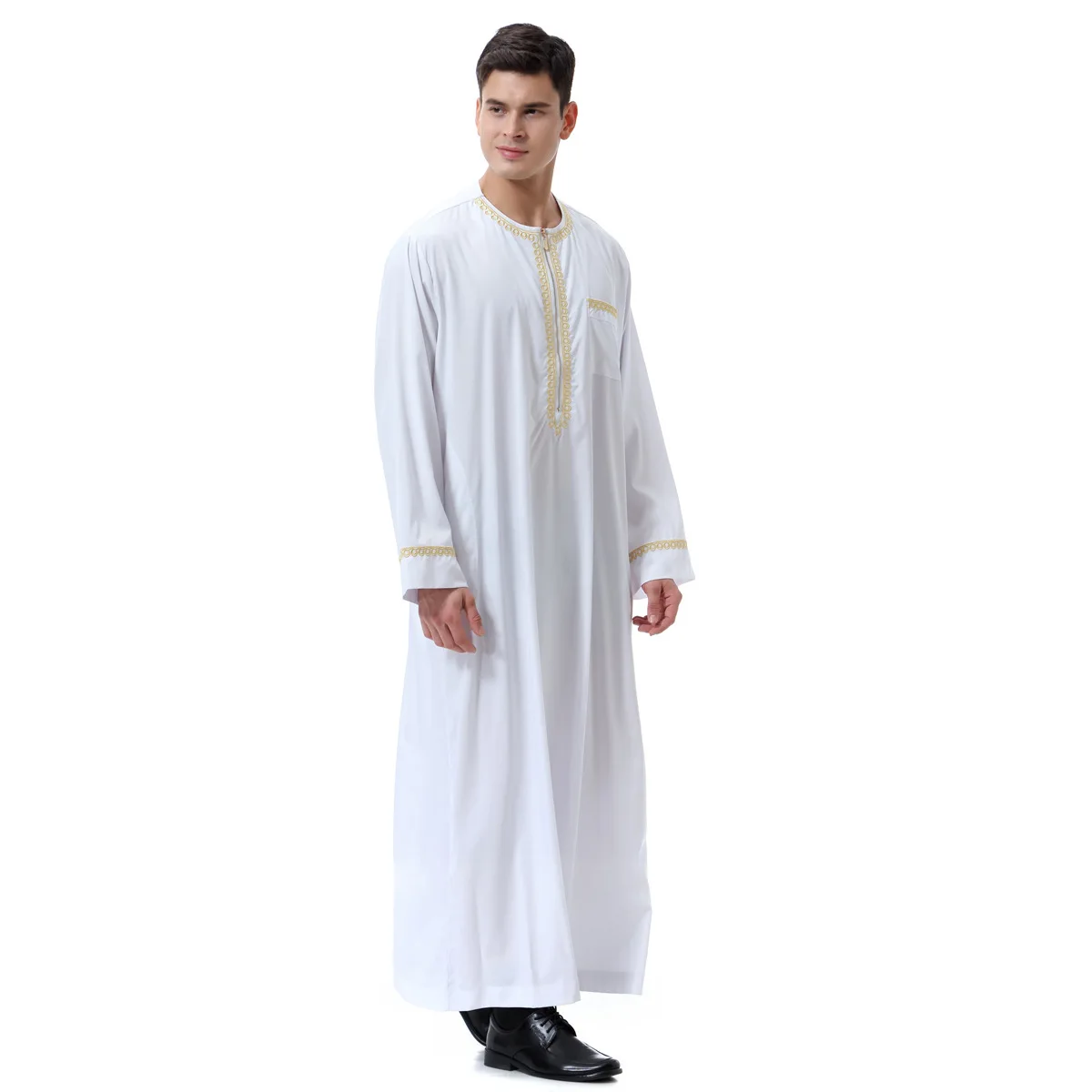 2021 Round Neck Muslim Robe Arab Male Thobe Embroidery Solid Arabic Arabia Eid Turkey Abaya Male National Islamic Dressing Men