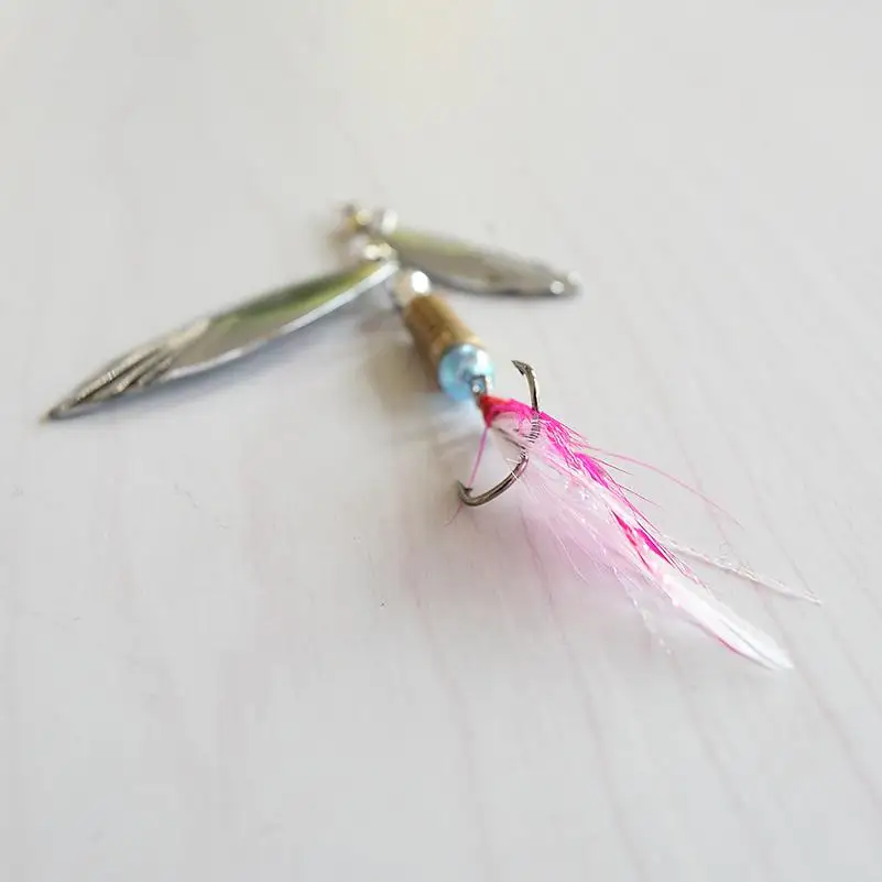 

New Sinking Lifelike Fishing Lure Paillette Tackle Treble Hook Spinner Bait High Quality 5Pcs/Lot