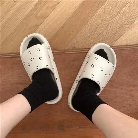 

Japanese and Korean Style Thick Bottomed Couple's Slippers Slippers Women Slippers House Sheos Women Home Shoes