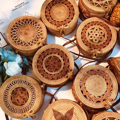 

20x8cm Circle Handwoven Women Messenger Bags Round Retro Rattan Straw Beach Crossbody Bag good quality Bolsa Masculina