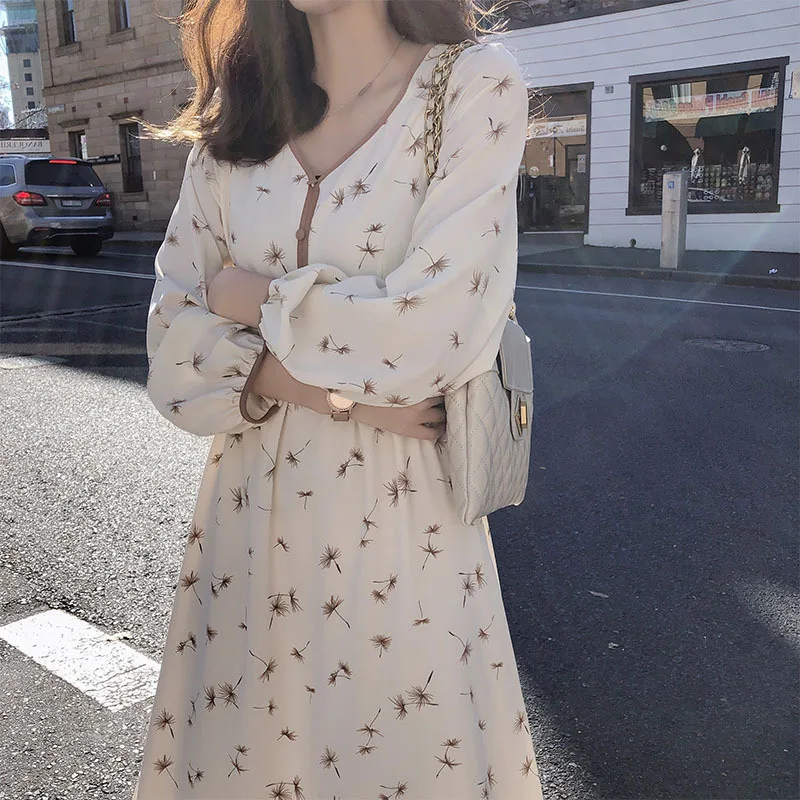 

Spring Casual Vintage Print Design Broken Flower A-Line Skirt Women Slim V-Neck Shirt Sleeve Temperament French Chiffon Dress