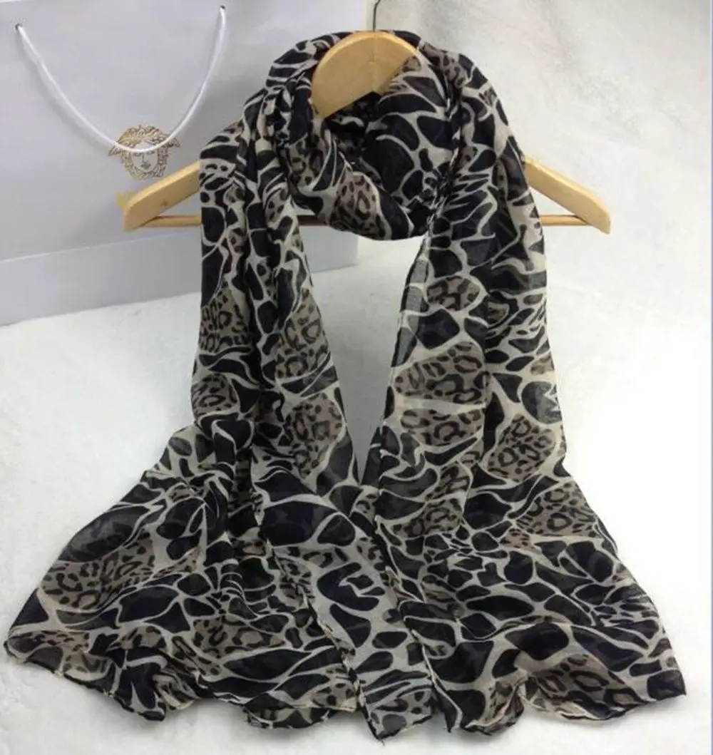 

Hot Muslim Scarves Fashion Long Wide Leopard Shawl Printed Voile Tudung