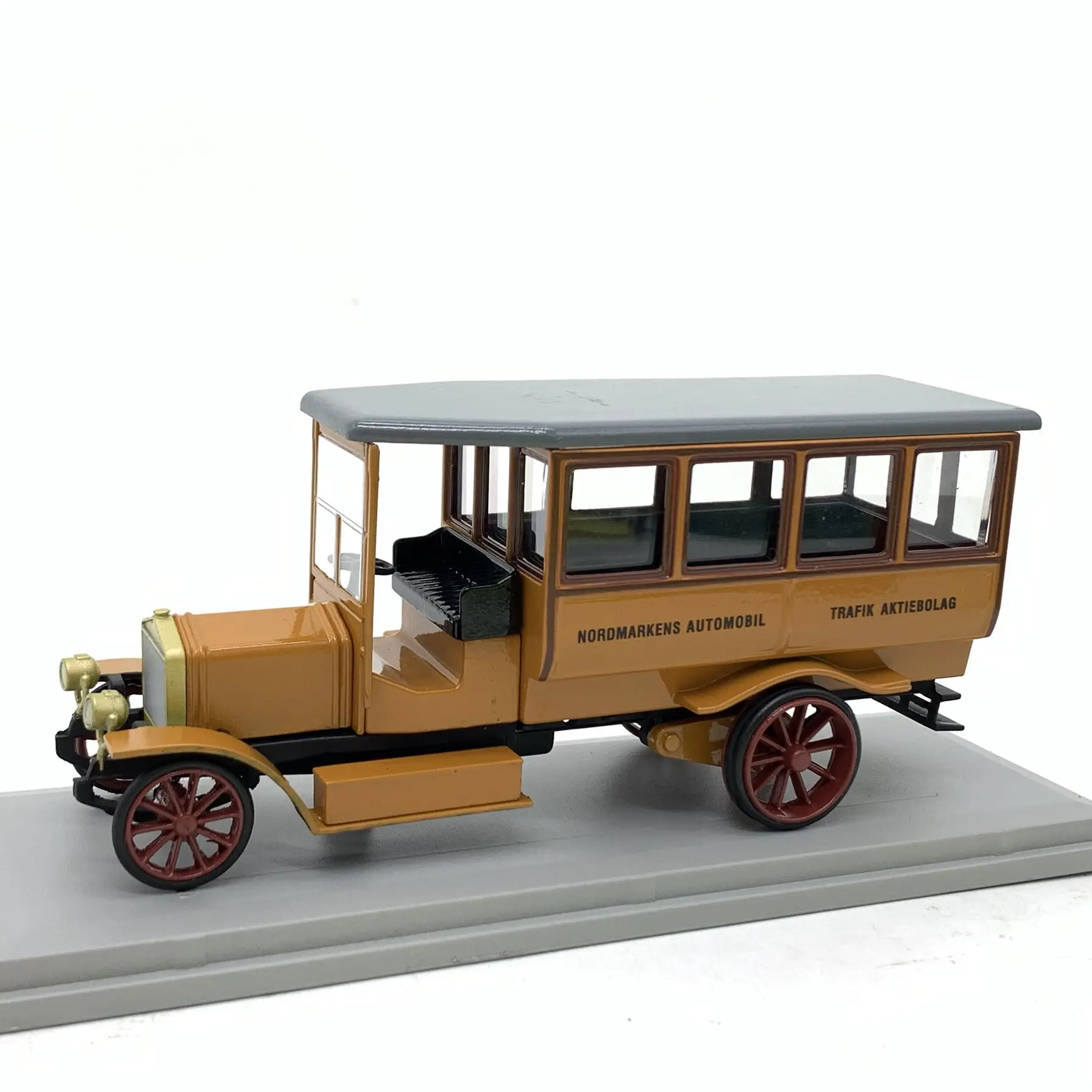 

1:50 классическая модель автомобиля из сплава автобуса для Scania 13,6 см