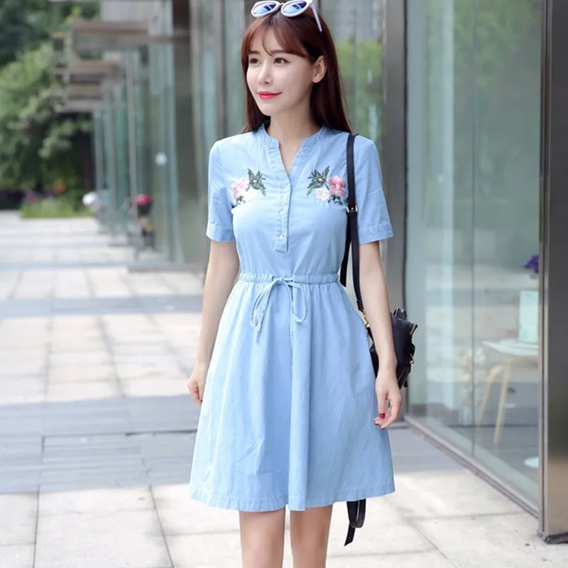 Летние джинсовые платья UHYTGF женская одежда короткие рукава с цветочной вышивкой